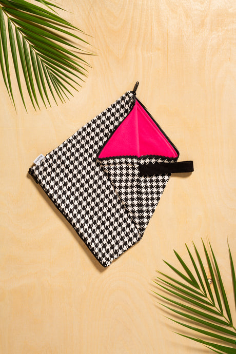 SHOOFIE shoe bag in Royal Houndstooth print with fuchsia lining
