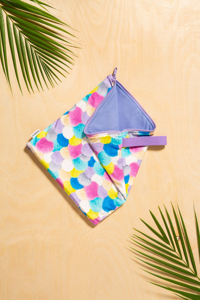 Pom Pom Print SHOOFIE | Travel Shoe Organizer - SHOOFIE